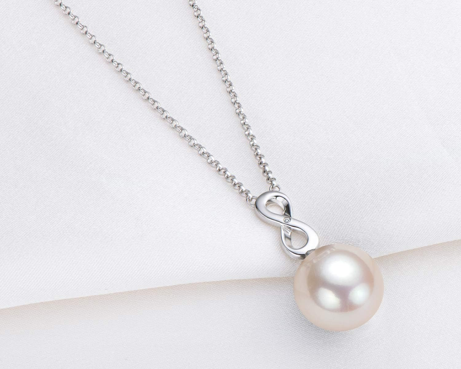 Pearl Necklace,Freshwater Cultured White Pearl Infinity Pendant Sterling Silver Necklace for Women Jewelry Gift for Mom Mama Mother Day(Size:9-10Mm)
