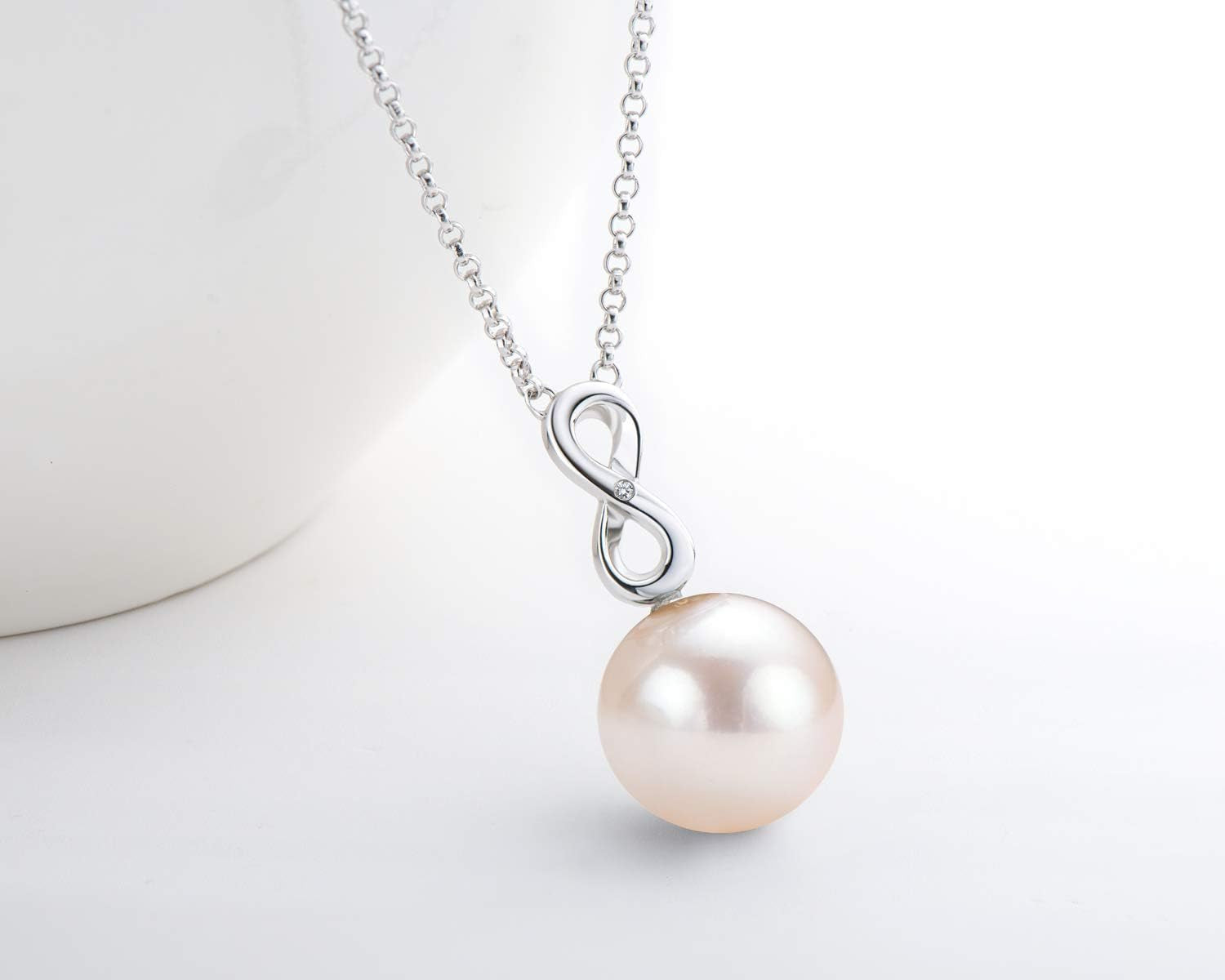 Pearl Necklace,Freshwater Cultured White Pearl Infinity Pendant Sterling Silver Necklace for Women Jewelry Gift for Mom Mama Mother Day(Size:9-10Mm)