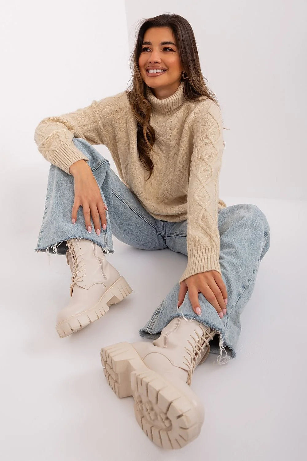 Turtleneck Model 189230 AT