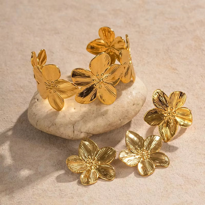 Trendy High Quality 18K Gold Plated Stainless Steel Flower Earrings Ring Bracelet for Women Waterproof Jewelry Set Gifts