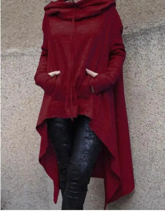 Loose Hooded Women’s Apparel for Fall and Winter 2021